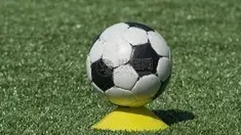 林书豪回归北京首钢队，主动实施14天隔离措施