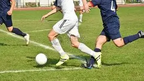 美国奥运队伍受疫情冲击，面临减薪、裁员及赞助流失困境